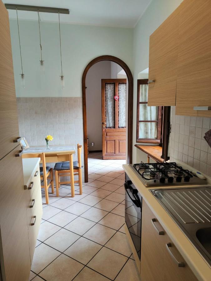 Апартаменты Bilocale Vecchio Borgo Боргосезия Экстерьер фото
